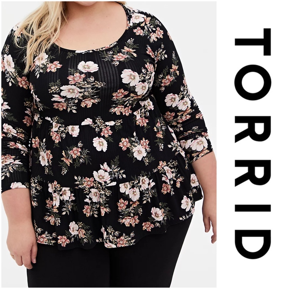 TORRID BLACK FLORAL RIB SHIRRED HEM BABYDOLL TOP
